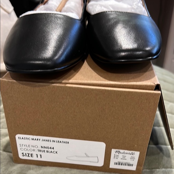 Madewell Black Greta Mary Jane flats size 11 NIB - Picture 3 of 4